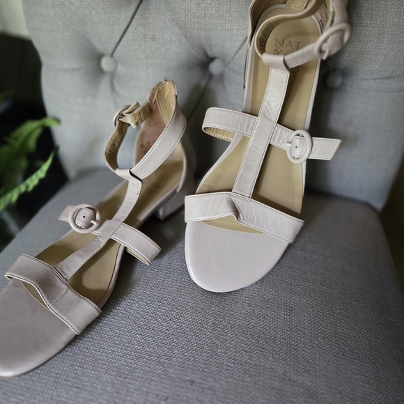 Naturalizer Shoes - Naturalizer Women's Cream Sandals